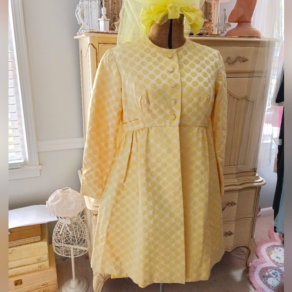 VINTAGE 1960S YELLOW POLKA DOT DRESS AND COAT! " JR. THEME NEW YORK"! UNION MADE - Picture 1 of 16
